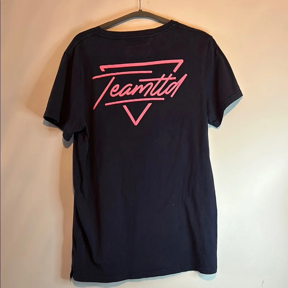 Black Short Sleeve Tee